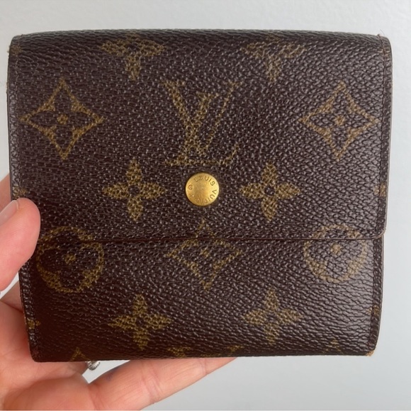 Louis Vuitton Elise Wallet - Picture 1 of 15